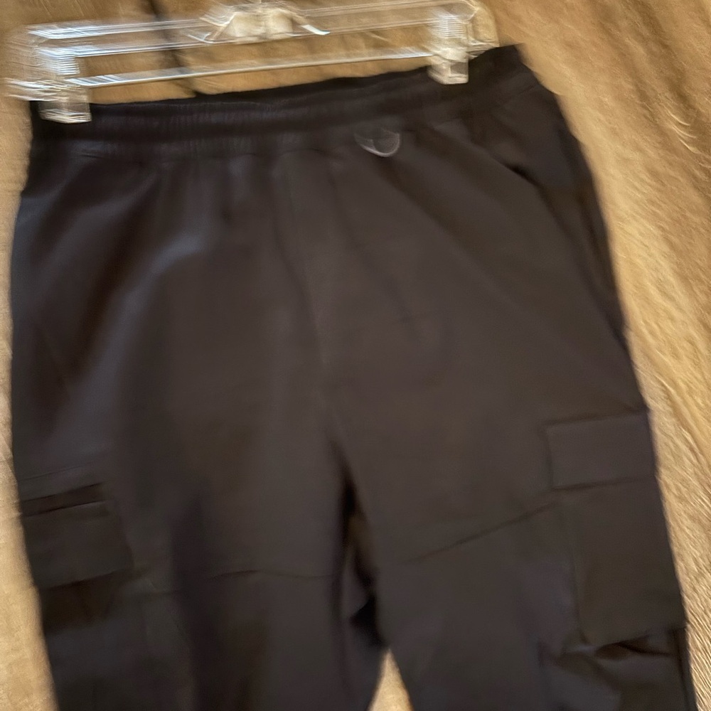 Men's All In Motion Black Cargo Jogger Pants - Lightweight Utility Style Sz M - Picture 3 of 9